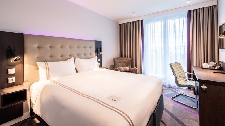 <b>Premier Inn Leipzig City Oper Room</b>. Images powered by <a href="https://www.leonardoworldwide.com/" title="Leonardo Worldwide" target="_blank">Leonardo</a>.