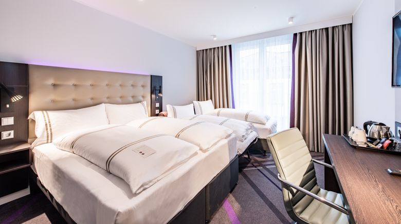 <b>Premier Inn Leipzig City Oper Room</b>. Images powered by <a href="https://www.leonardoworldwide.com/" title="Leonardo Worldwide" target="_blank">Leonardo</a>.