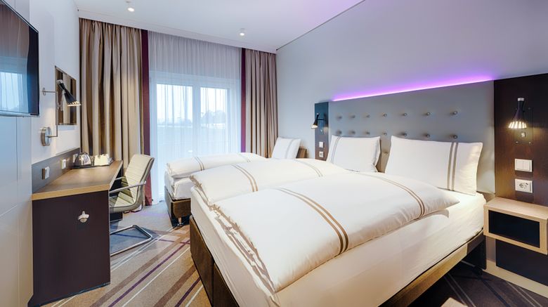 <b>Premier Inn Regensburg City Centre Hotel Room</b>. Images powered by <a href="https://www.leonardoworldwide.com/" title="Leonardo Worldwide" target="_blank">Leonardo</a>.