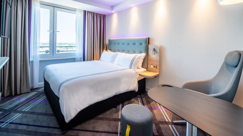 <b>Premier Inn Cologne City Sud Room</b>. Images powered by <a href="https://www.leonardoworldwide.com/" title="Leonardo Worldwide" target="_blank">Leonardo</a>.