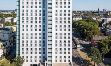 Premier Inn Cologne City Sud