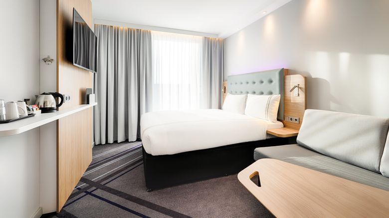 <b>Premier Inn Leipzig City Hahnekamm Hotel Room</b>. Images powered by <a href="https://www.leonardoworldwide.com/" title="Leonardo Worldwide" target="_blank">Leonardo</a>.