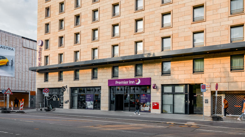 <b>Premier Inn Muenchen City Zentrum Exterior</b>. Images powered by <a href="https://www.leonardoworldwide.com/" title="Leonardo Worldwide" target="_blank">Leonardo</a>.