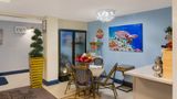 Ocean Sands Beach Boutique Inn - 1 Acre Lobby