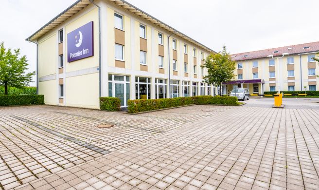 Premier Inn Munich Airport Ost Exterior