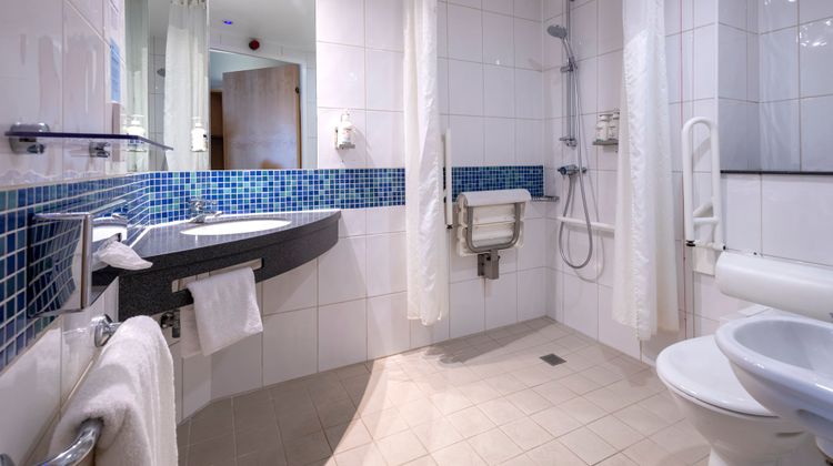 Holiday Inn Express Stevenage Room