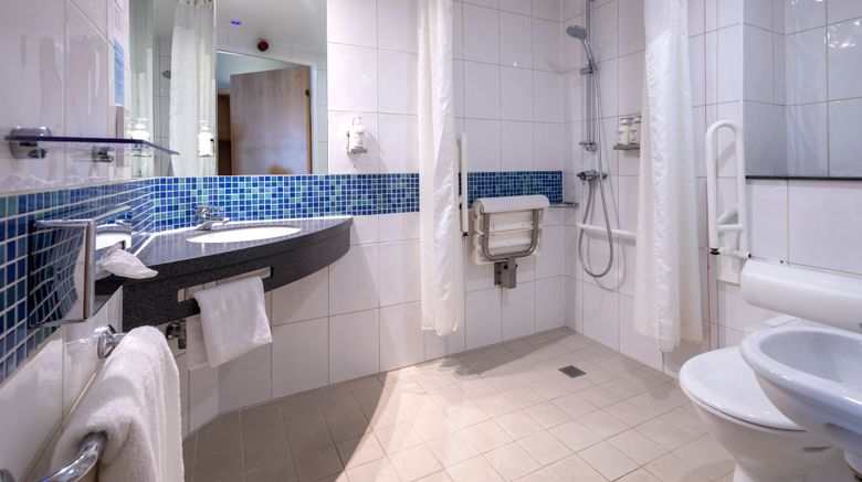 <b>Holiday Inn Express Stevenage Room</b>. Images powered by <a href="https://www.leonardoworldwide.com/" title="Leonardo Worldwide" target="_blank">Leonardo</a>.