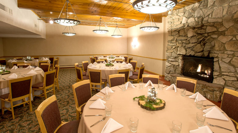 <b>Winter Park Mountain Lodge Meeting</b>. Images powered by <a href="https://www.leonardoworldwide.com/" title="Leonardo Worldwide" target="_blank">Leonardo</a>.