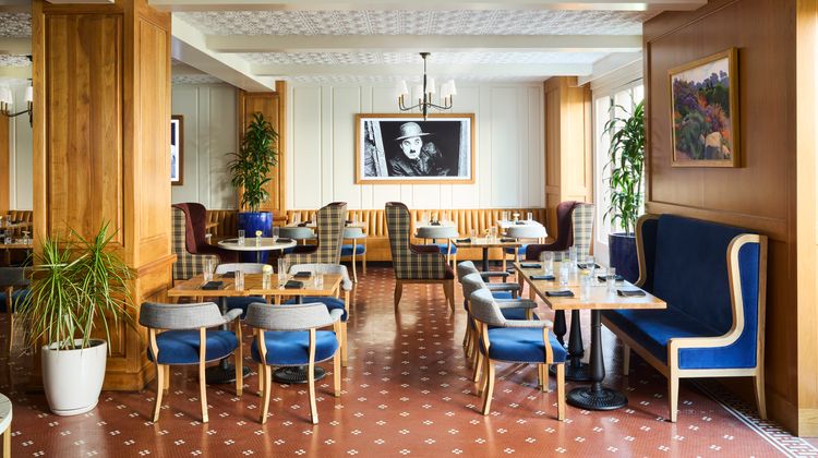 Los Angeles Athletic Club Restaurant