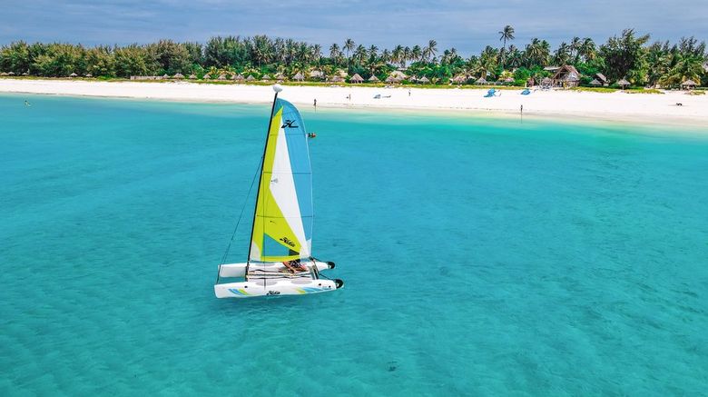 <b>White Sand Luxury Villas & Spa Beach</b>. Images powered by <a href="https://www.leonardoworldwide.com/" title="Leonardo Worldwide" target="_blank">Leonardo</a>.