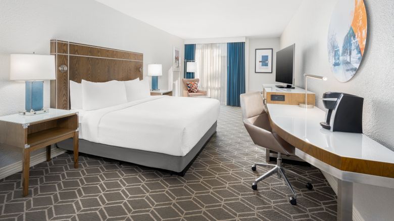 <b>Crowne Plaza Jacksonville Airport Room</b>. Images powered by <a href="https://www.leonardoworldwide.com/" title="Leonardo Worldwide" target="_blank">Leonardo</a>.