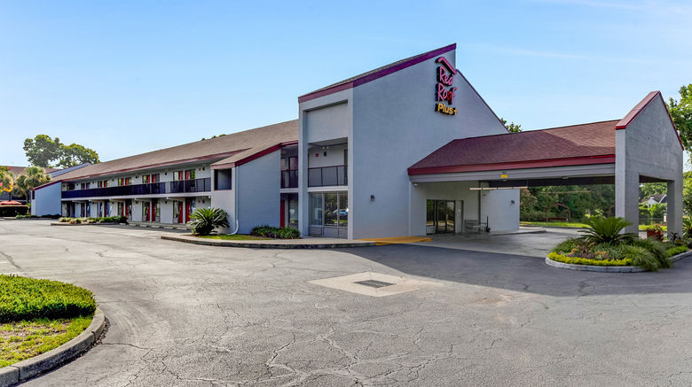 <b>Red Roof PLUS+Mt Pleasant-Patriots Point Exterior</b>. Images powered by <a href="https://www.leonardoworldwide.com/" title="Leonardo Worldwide" target="_blank">Leonardo</a>.