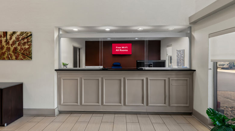 <b>Red Roof PLUS+ & Suites Atlanta Airport Lobby</b>. Images powered by <a href="https://www.leonardoworldwide.com/" title="Leonardo Worldwide" target="_blank">Leonardo</a>.