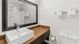 Red Roof PLUS+ & Suites Atlanta Airport Room