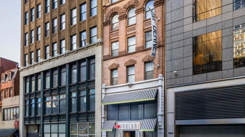 Moderne Hotel NYC Exterior. Images powered by <a href="https://www.leonardoworldwide.com" target="_blank" rel="noopener">Leonardo</a>.