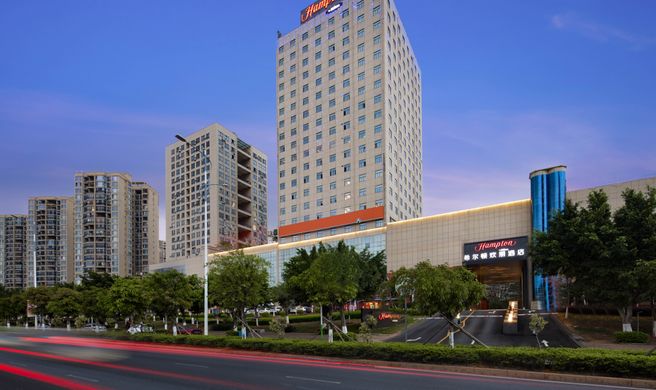 Hampton by Hilton Yulin Yudong New Area Exterior