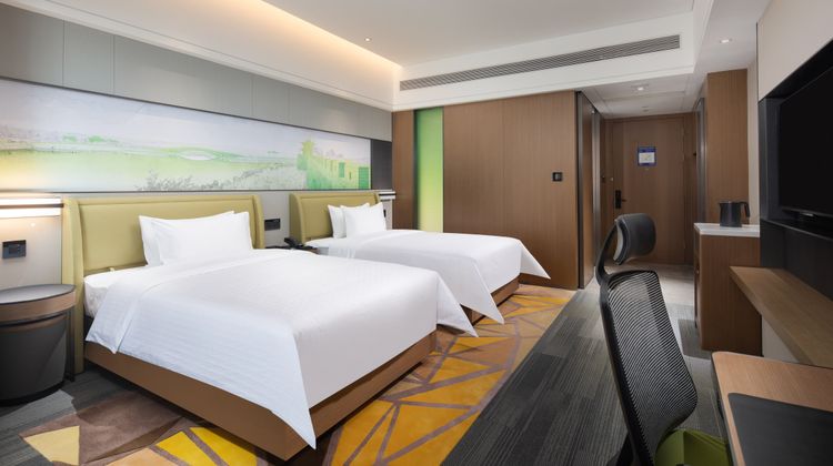 Hampton by Hilton Handan Railway Station Room