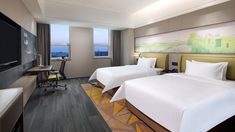 Hampton by Hilton Handan Railway Station Room
