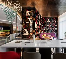 Hampton by Hilton Harbin Qunli Lobby