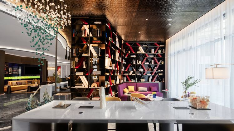 Hampton by Hilton Harbin Qunli Lobby