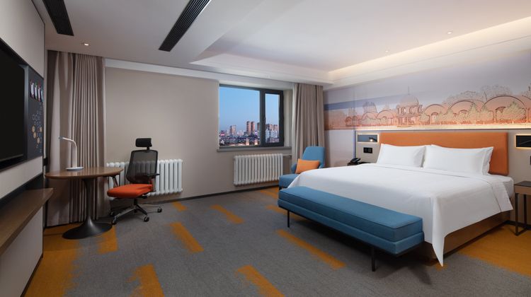 Hampton by Hilton University of Commerce Room