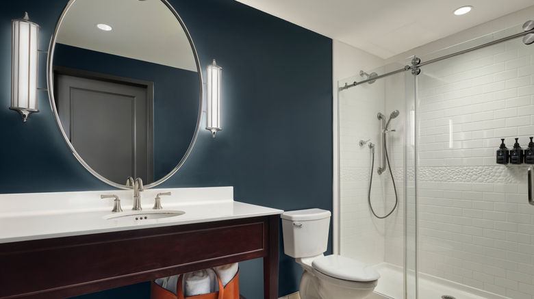<b>Hotel Indigo Nashville Room</b>. Images powered by <a href="https://www.leonardoworldwide.com/" title="Leonardo Worldwide" target="_blank">Leonardo</a>.