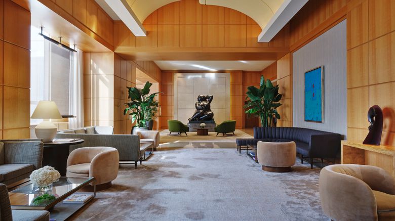 <b>Four Seasons Hotel Miami Lobby</b>. Images powered by <a href="https://www.leonardoworldwide.com/" title="Leonardo Worldwide" target="_blank">Leonardo</a>.