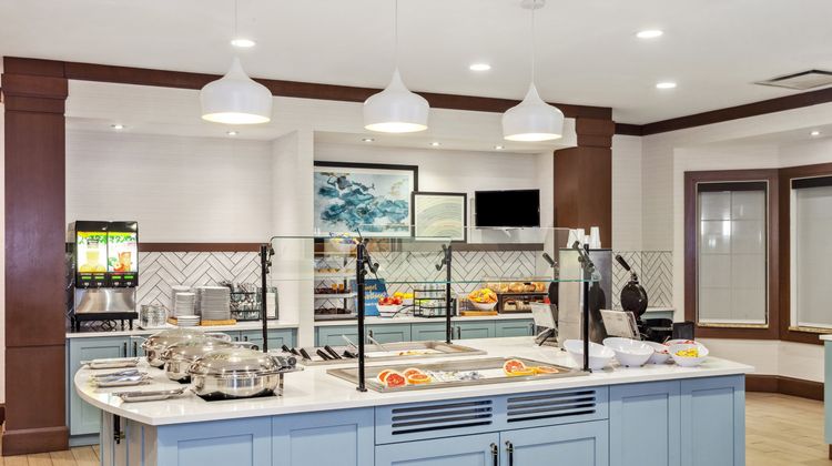 Staybridge Suites Latham Restaurant