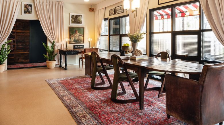 <b>Palihotel Melrose Lobby</b>. Images powered by <a href="https://www.leonardoworldwide.com/" title="Leonardo Worldwide" target="_blank">Leonardo</a>.