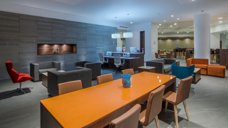 <b>Holiday Inn Express Puebla Exterior</b>. Images powered by <a href="https://www.leonardoworldwide.com/" title="Leonardo Worldwide" target="_blank">Leonardo</a>.