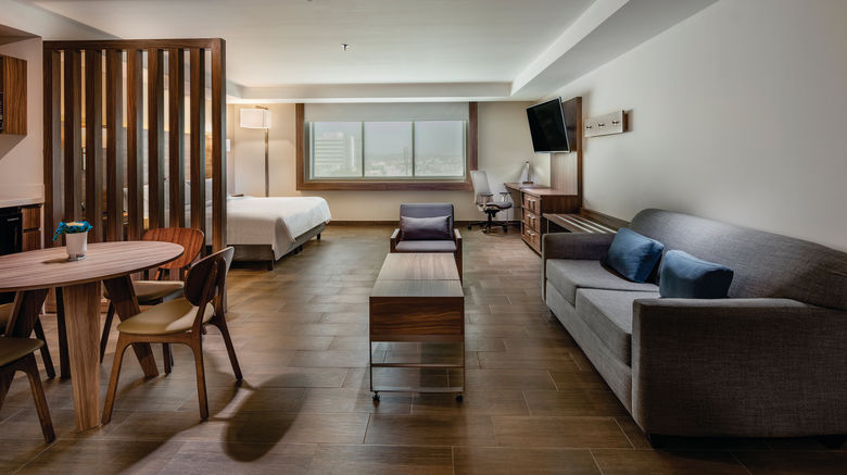 <b>Holiday Inn Express Puebla Suite</b>. Images powered by <a href="https://www.leonardoworldwide.com/" title="Leonardo Worldwide" target="_blank">Leonardo</a>.