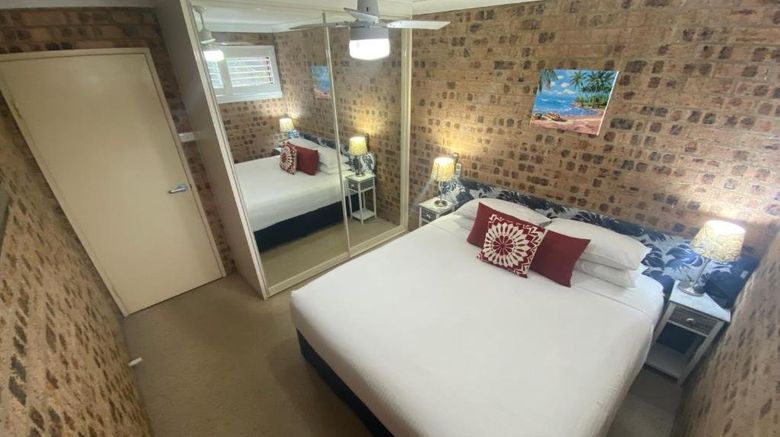 <b>Avaleen Lodge Motor Inn Room</b>. Images powered by <a href="https://www.leonardoworldwide.com/" title="Leonardo Worldwide" target="_blank">Leonardo</a>.