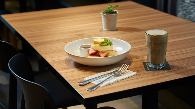 Shama Lakeview Asoke Bangkok Restaurant