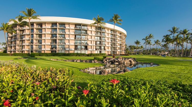 Hilton Grand Vacations Club Ocean Tower Exterior
