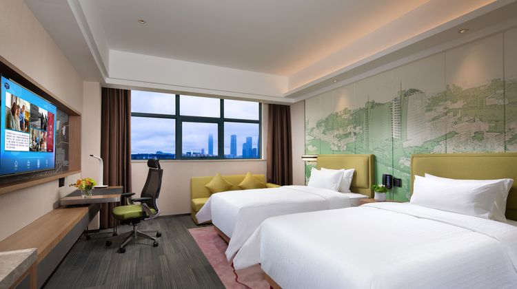 Hampton by Hilton Nanning East Station Room