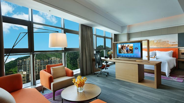Hampton by Hilton Central Plaza Room