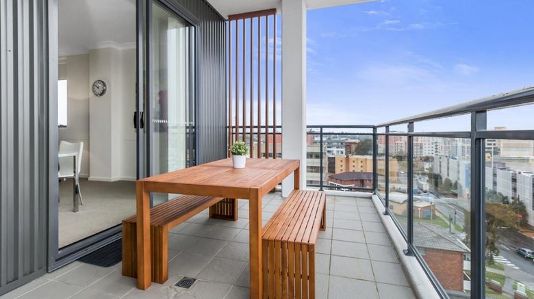<b>Astra Apartments Liverpool Room</b>. Images powered by <a href="https://www.leonardoworldwide.com/" title="Leonardo Worldwide" target="_blank">Leonardo</a>.