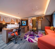 Hampton by Hilton Kaili Room