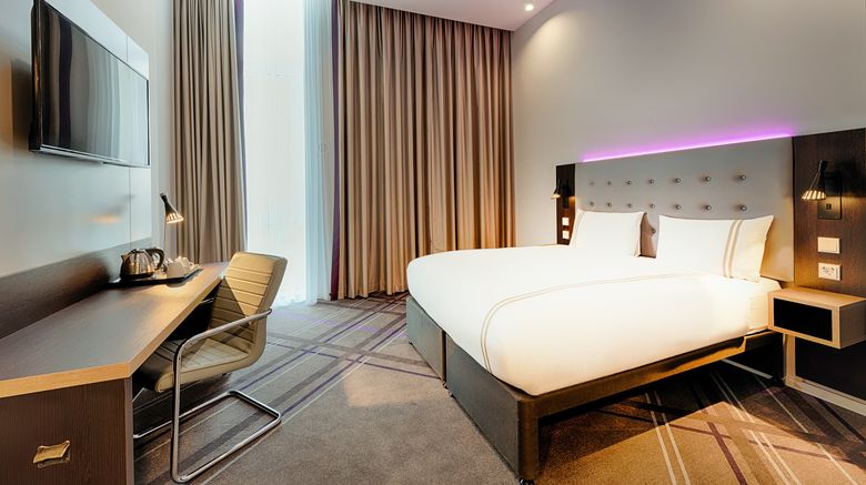 <b>Wolfsburg City Centre Hotel Room</b>. Images powered by <a href="https://www.leonardoworldwide.com/" title="Leonardo Worldwide" target="_blank">Leonardo</a>.