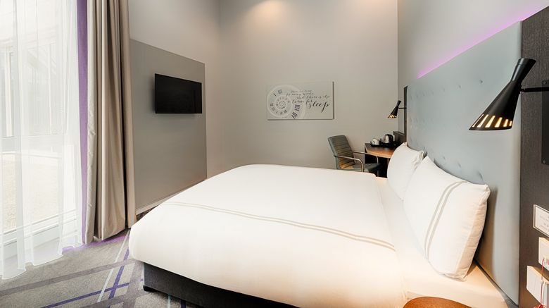 <b>Wolfsburg City Centre Hotel Room</b>. Images powered by <a href="https://www.leonardoworldwide.com/" title="Leonardo Worldwide" target="_blank">Leonardo</a>.