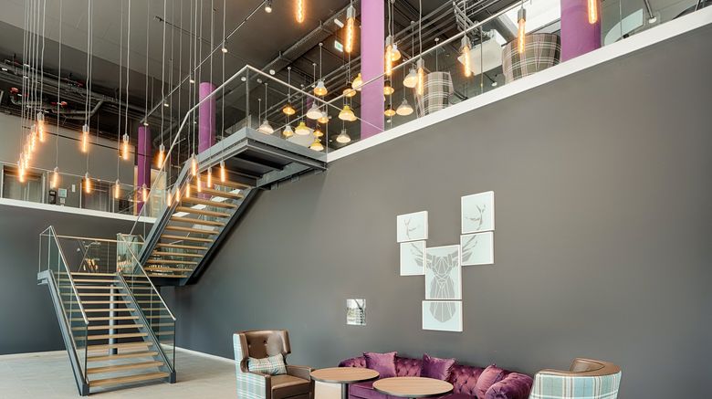 <b>Wolfsburg City Centre Hotel Lobby</b>. Images powered by <a href="https://www.leonardoworldwide.com/" title="Leonardo Worldwide" target="_blank">Leonardo</a>.