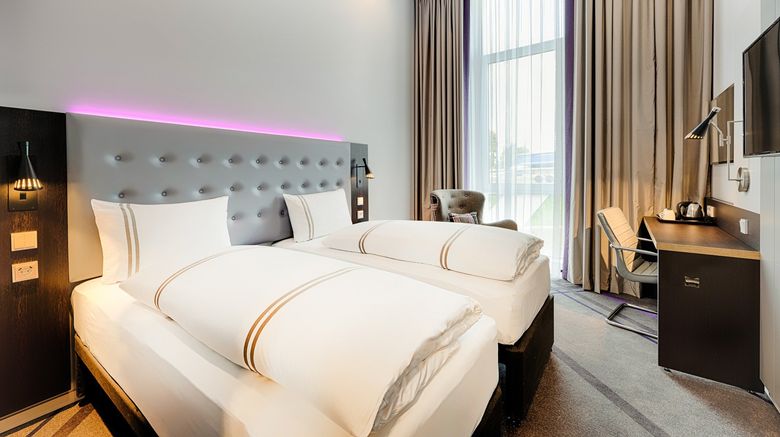 <b>Wolfsburg City Centre Hotel Room</b>. Images powered by <a href="https://www.leonardoworldwide.com/" title="Leonardo Worldwide" target="_blank">Leonardo</a>.