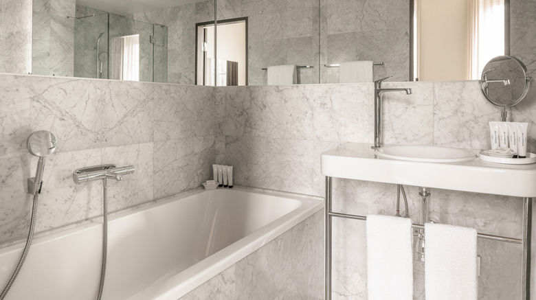 <b>Nobis Hotel Stockholm Suite</b>. Images powered by <a href="https://www.leonardoworldwide.com/" title="Leonardo Worldwide" target="_blank">Leonardo</a>.
