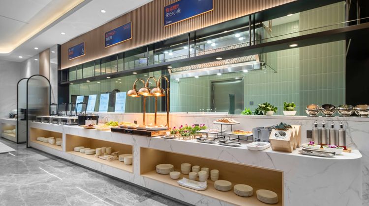 Holiday Inn Express Central Avenue Restaurant