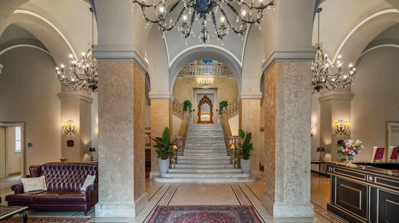 <b>Grand Hotel di Parma Lobby</b>. Images powered by <a href="https://www.leonardoworldwide.com/" title="Leonardo Worldwide" target="_blank">Leonardo</a>.