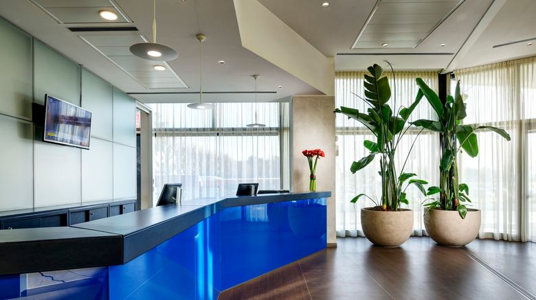 <b>UNA HOTELS San Vitale Bologna Lobby</b>. Images powered by <a href="https://www.leonardoworldwide.com/" title="Leonardo Worldwide" target="_blank">Leonardo</a>.