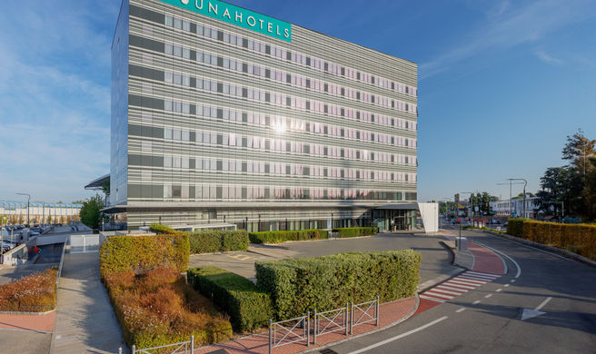 UNA HOTELS San Vitale Bologna Exterior