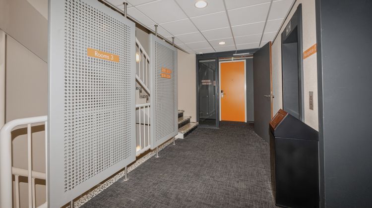 easyHotel The Hague Scheveningen Beach Lobby