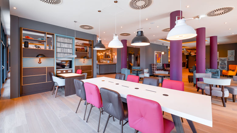 <b>Saarbrucken City Congresshalle Hotel Meeting</b>. Images powered by <a href="https://www.leonardoworldwide.com/" title="Leonardo Worldwide" target="_blank">Leonardo</a>.