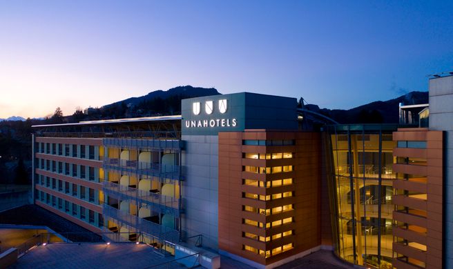 UNAHOTELS Varese Exterior